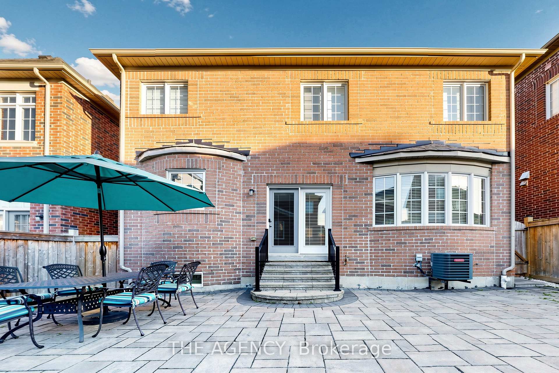 98 Fitzmaurice Drive