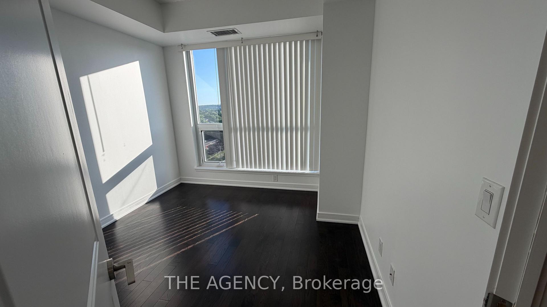 9201 Yonge Street 1113