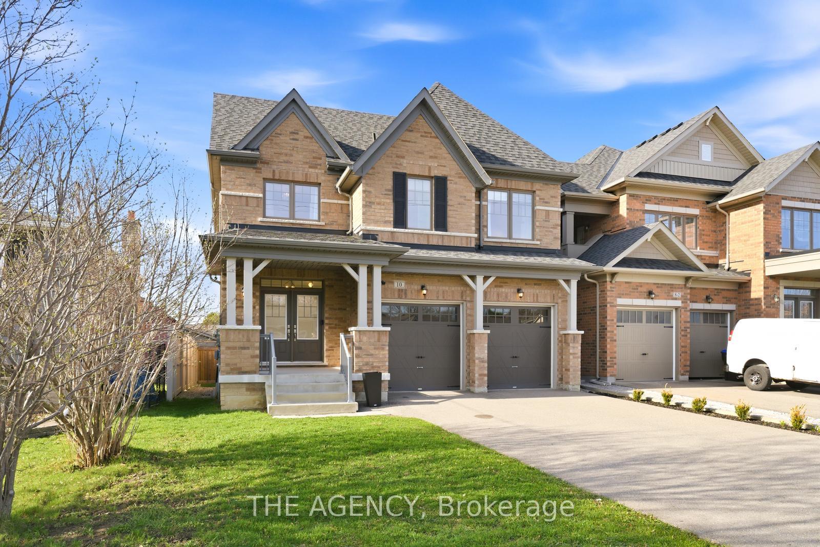 10 Maple Avenue W