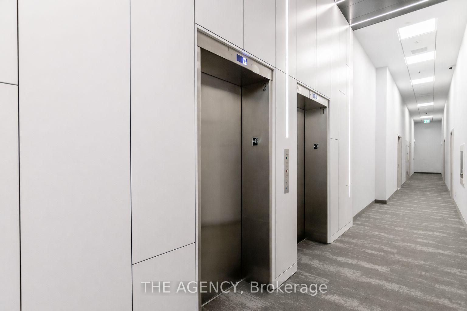 681 Yonge Street 327