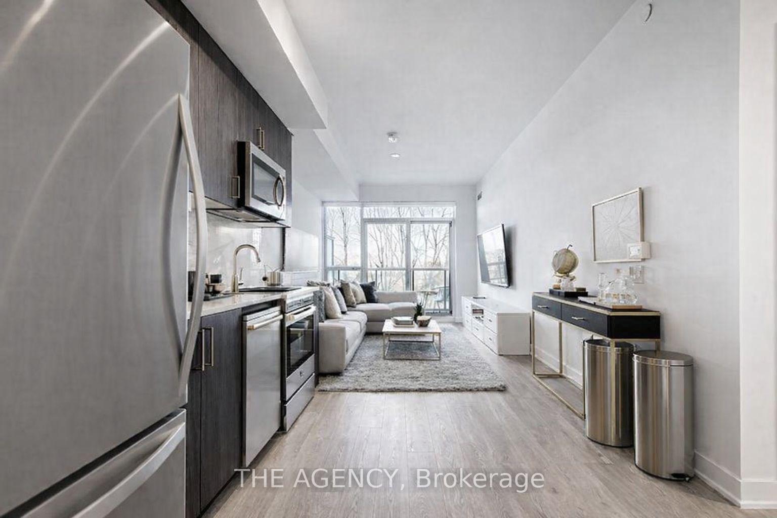 681 Yonge Street 327