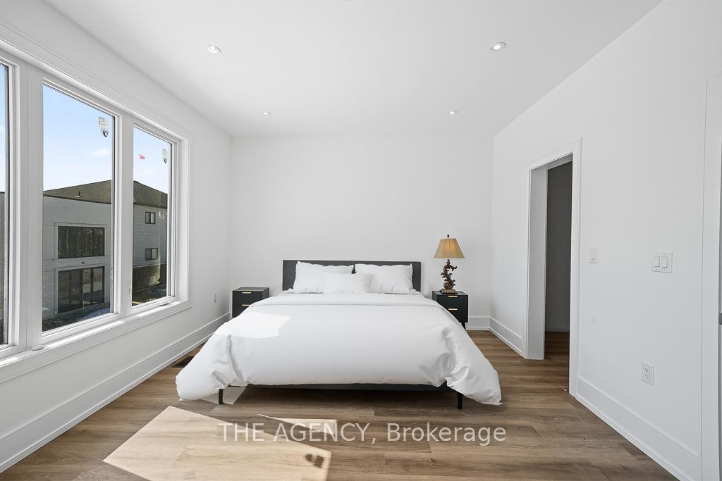3714 Quayside Drive