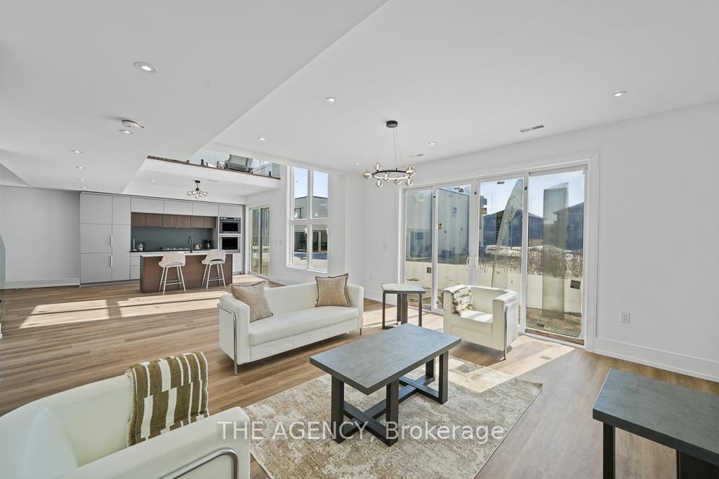 3714 Quayside Drive