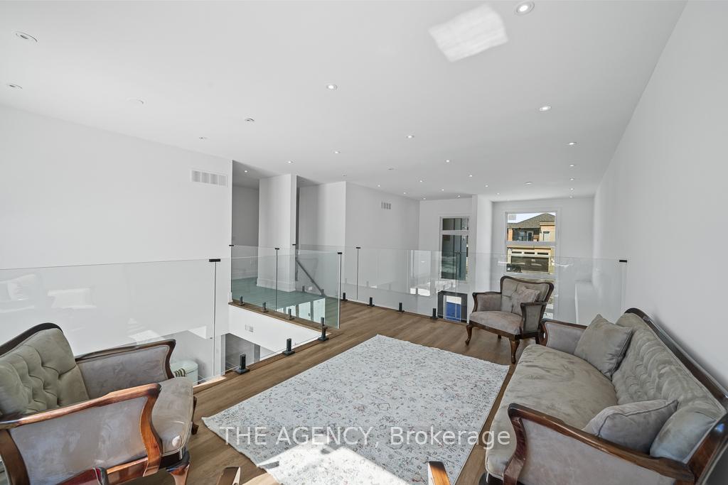 3714 Quayside Drive