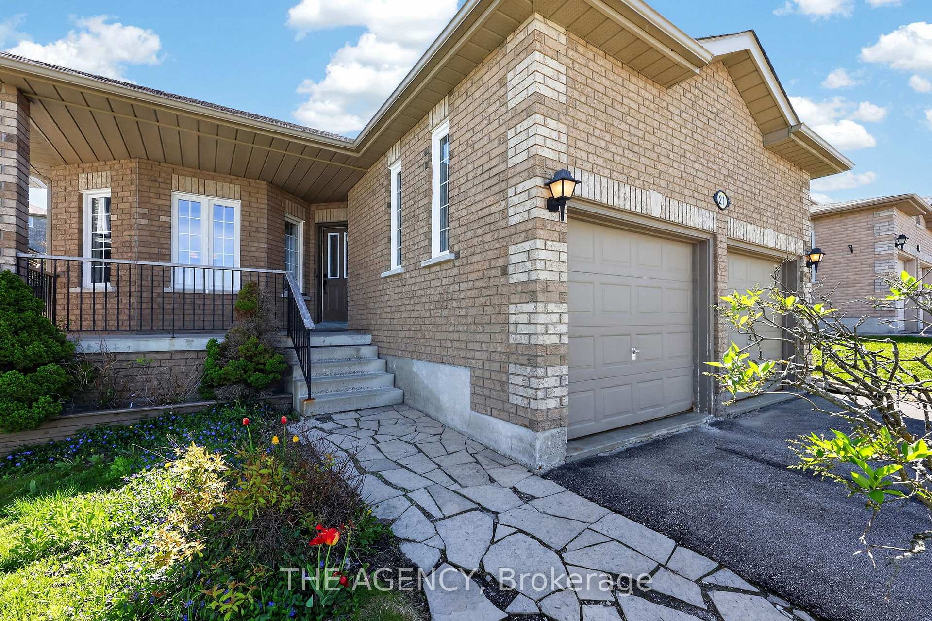 21 Silver Trail