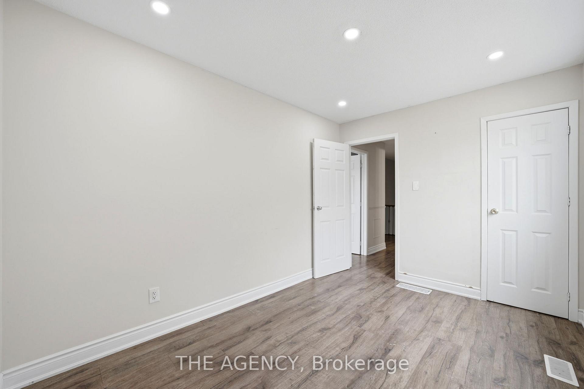 416 Hansen Road N