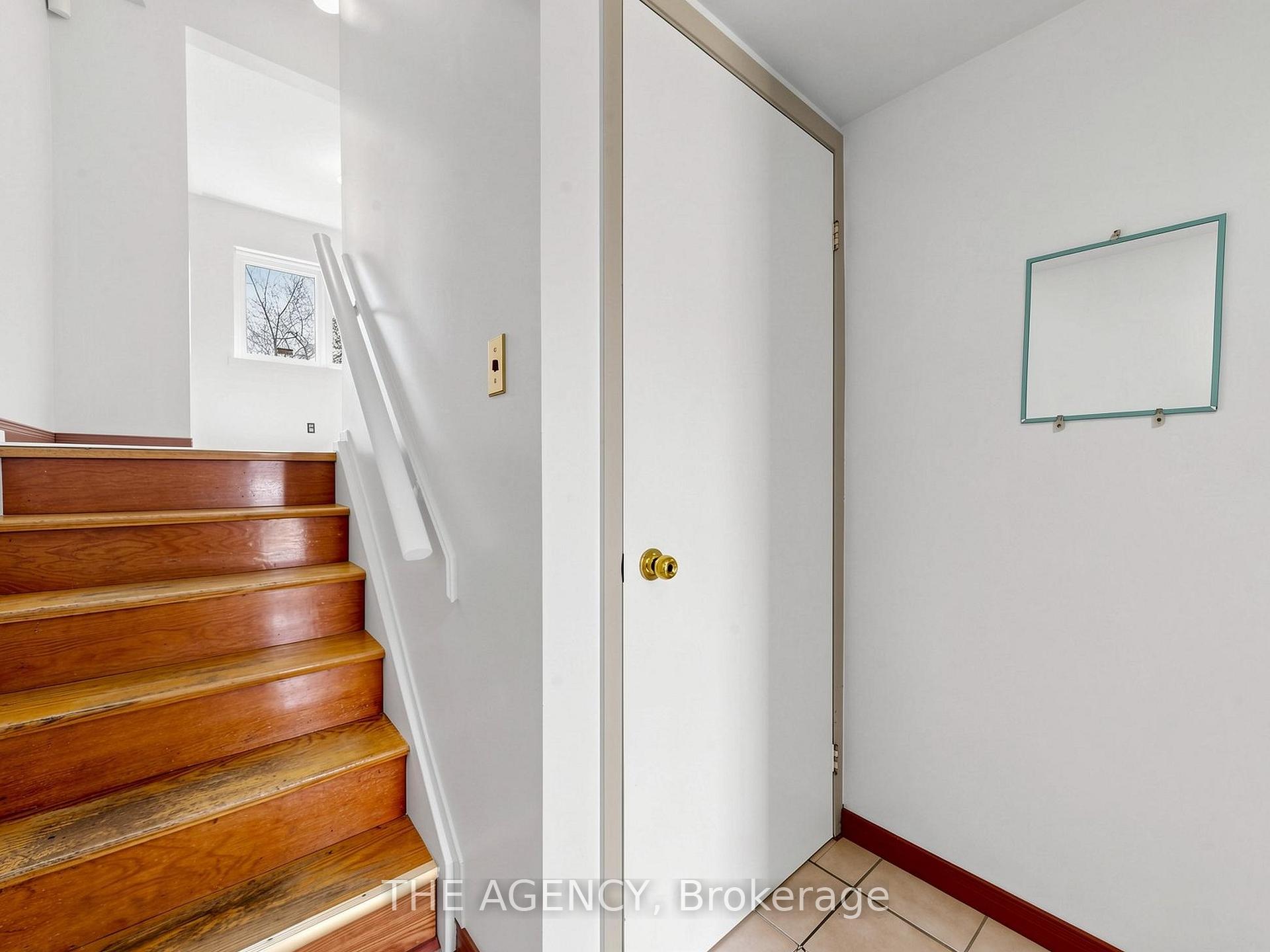 1559 Albion Road #33