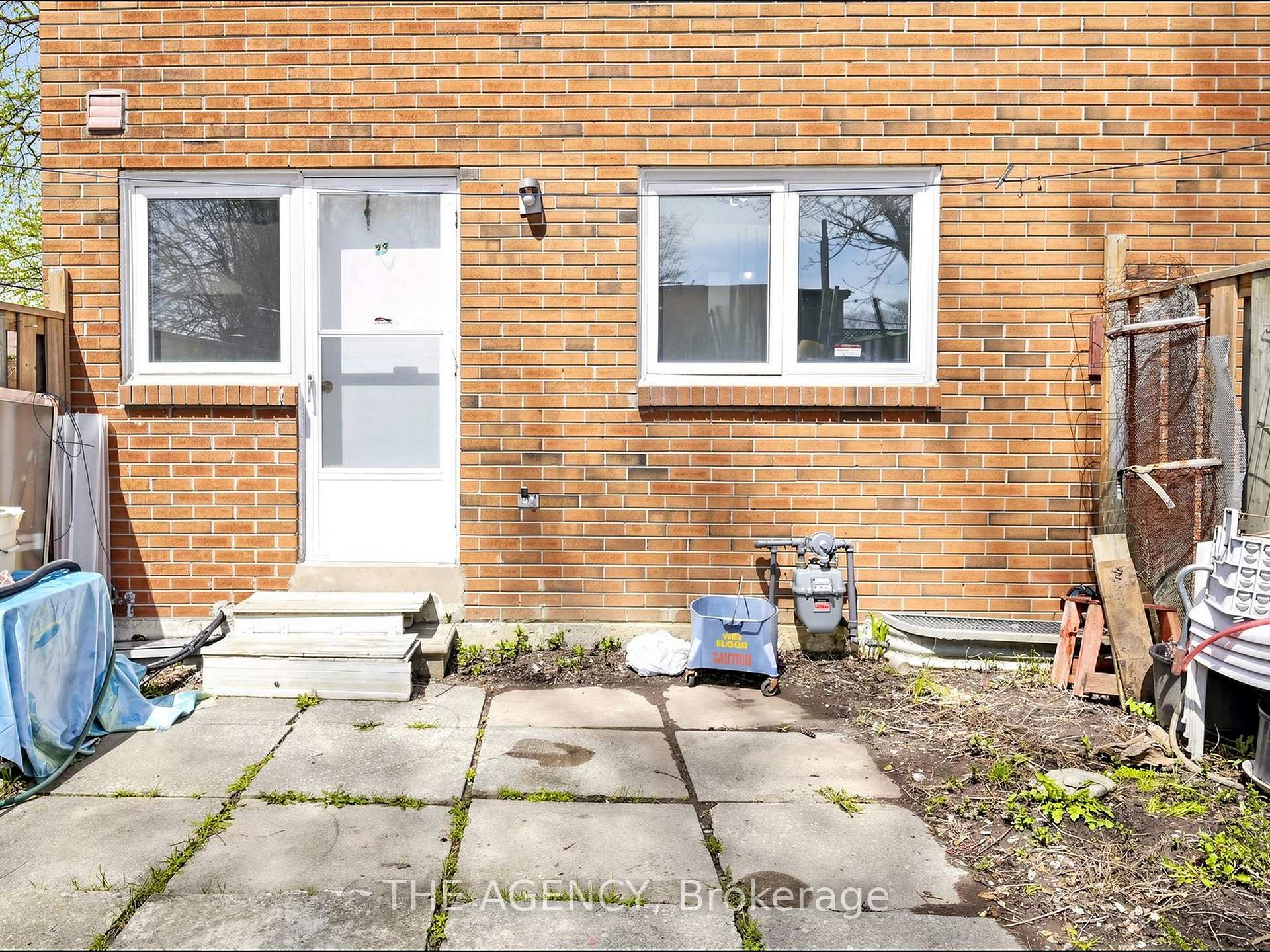 1559 Albion Road #33