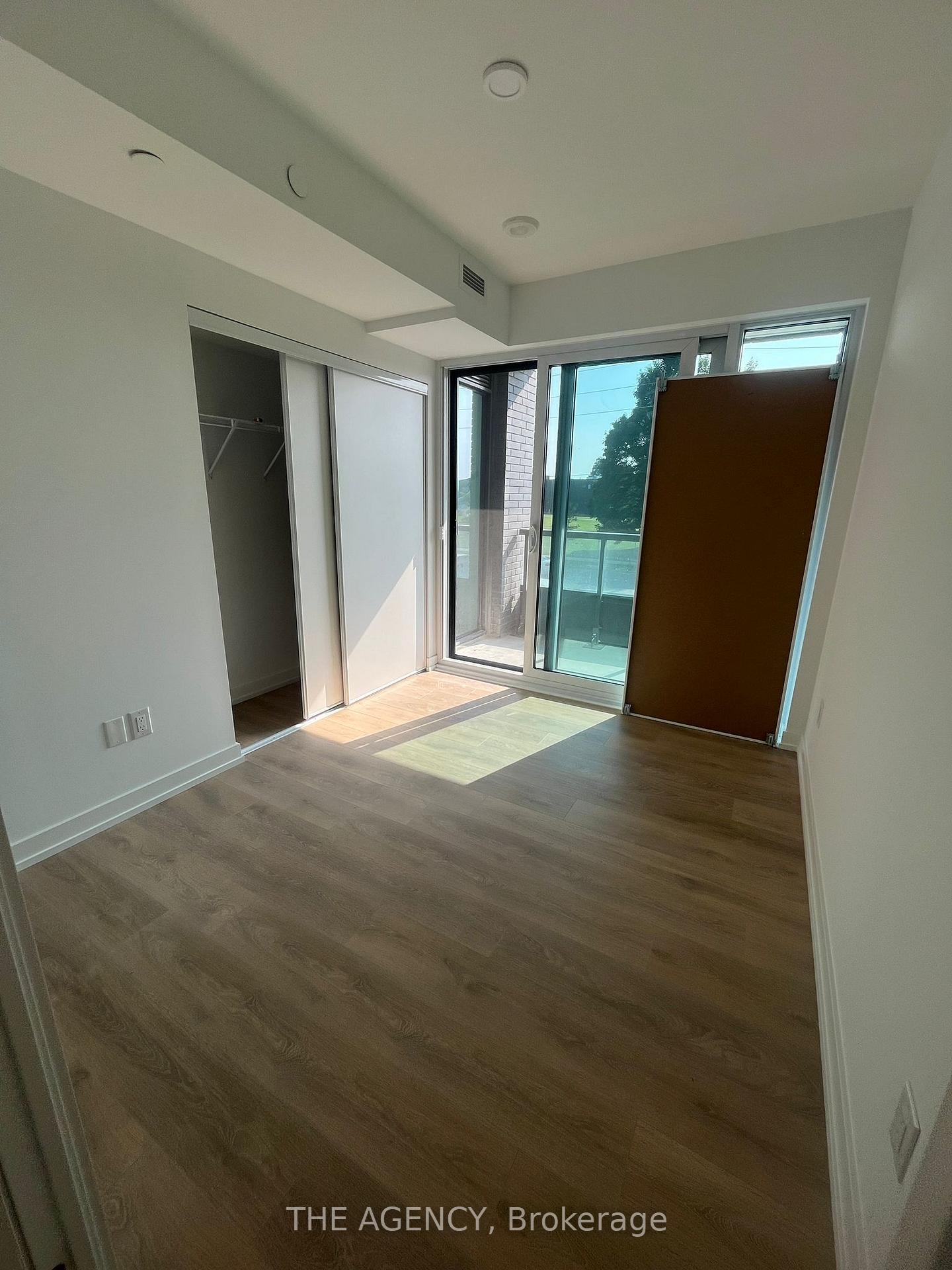 1100 Sheppard Avenue W 215, Toronto Unit: 215