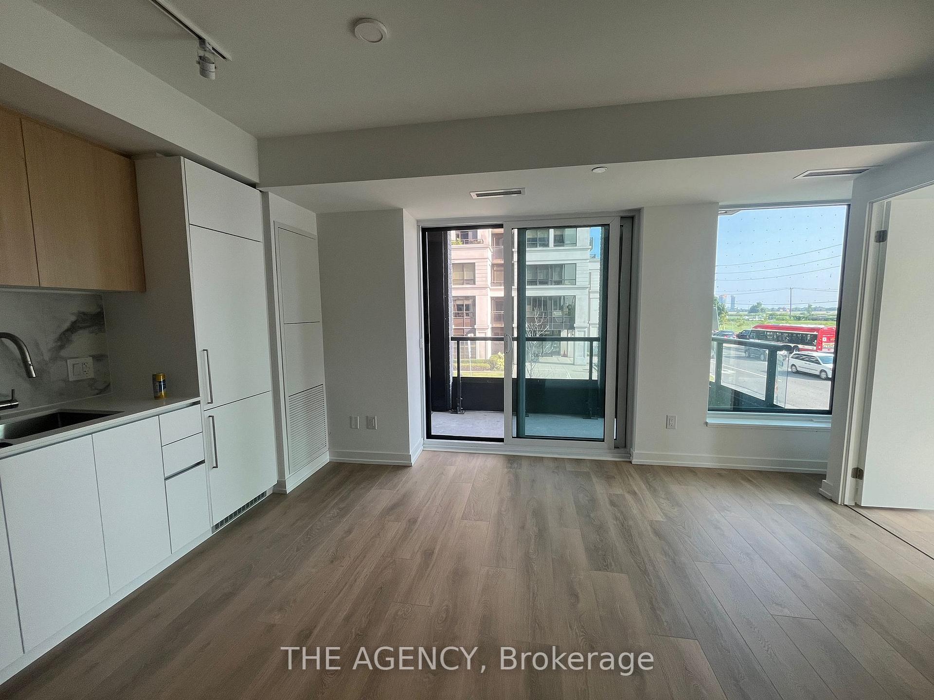 1100 Sheppard Avenue W 215, Toronto Unit: 215