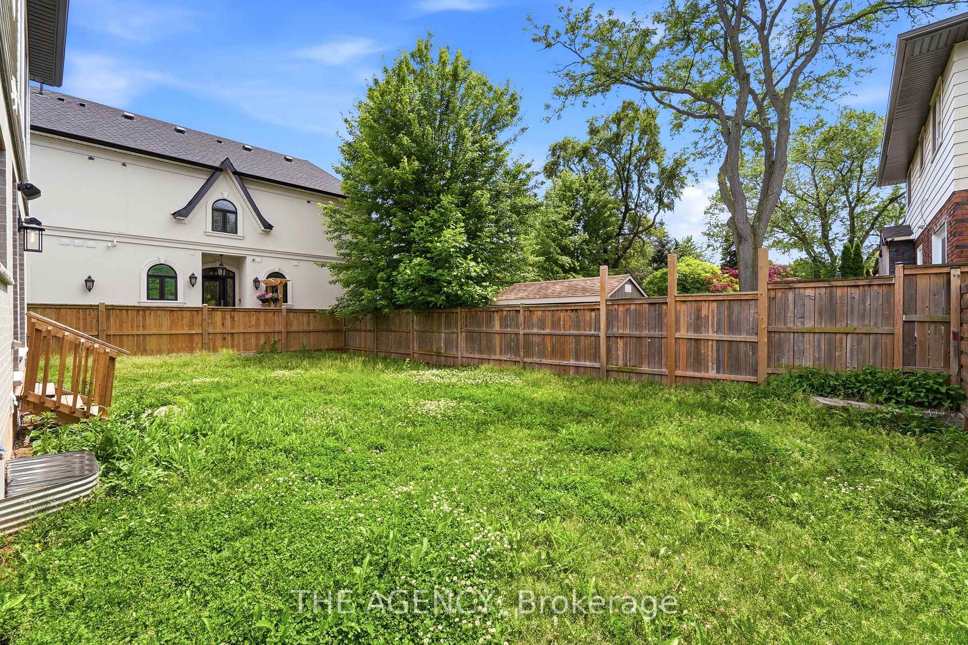 308 Appleby Line