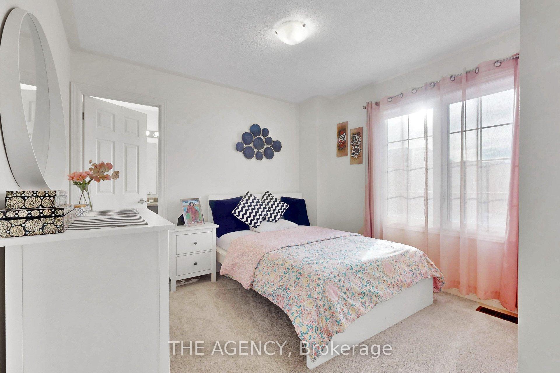 152 Remembrance Road