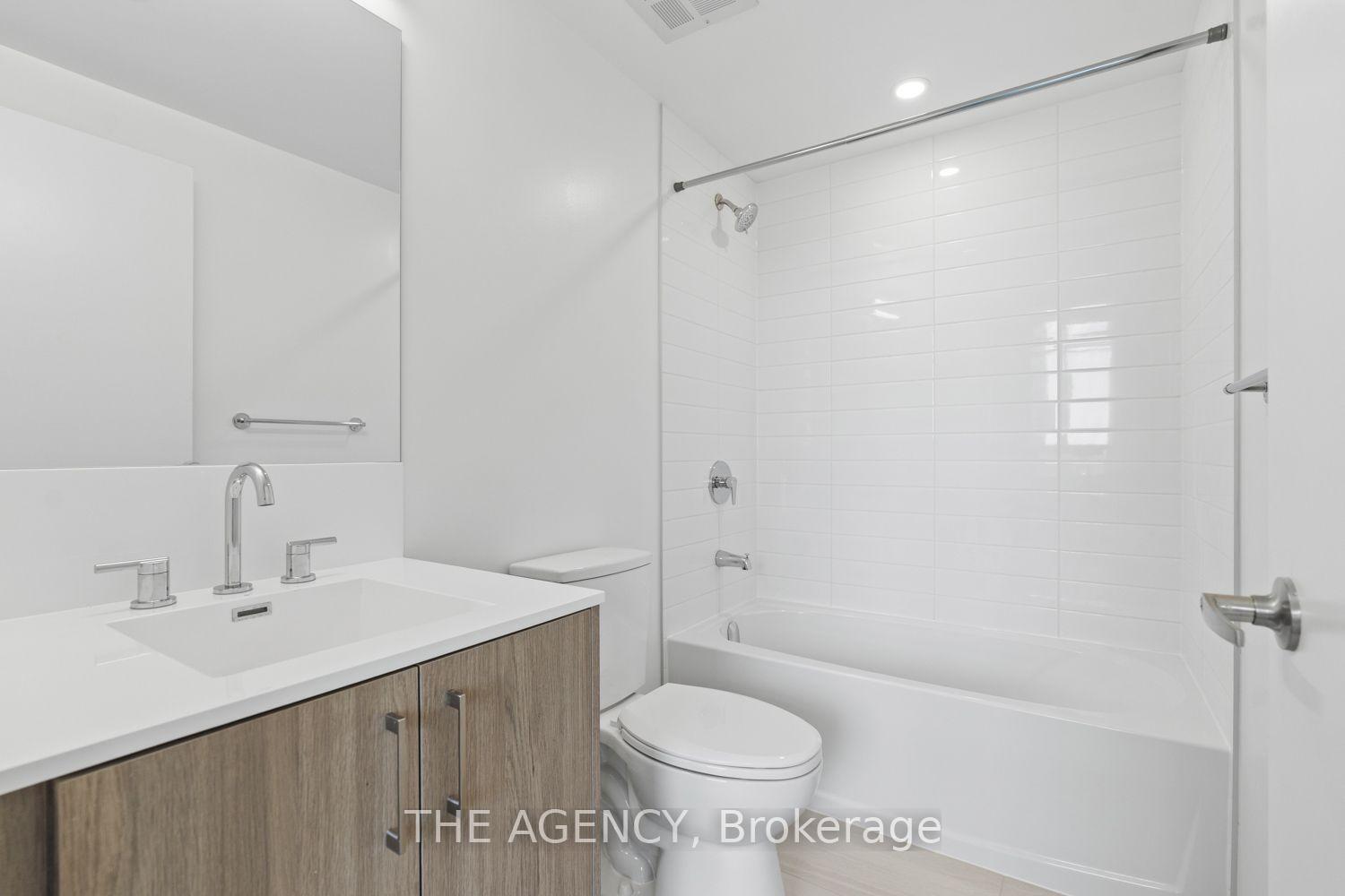 4010 Eglinton Avenue W 625, Toronto Unit: 625