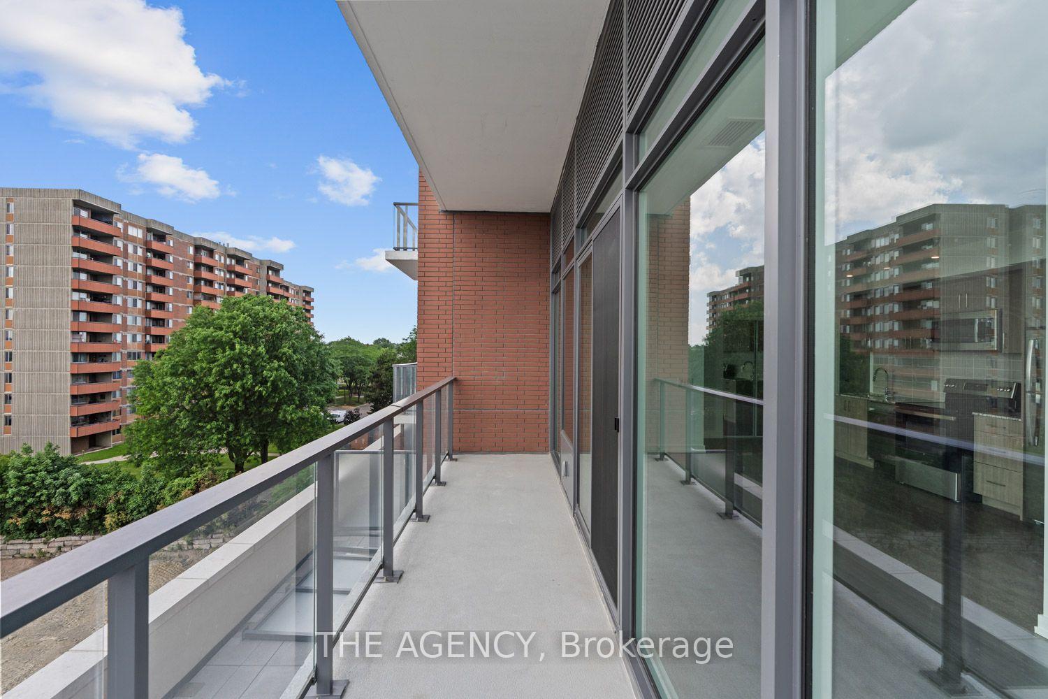 4010 Eglinton Avenue W 625, Toronto Unit: 625