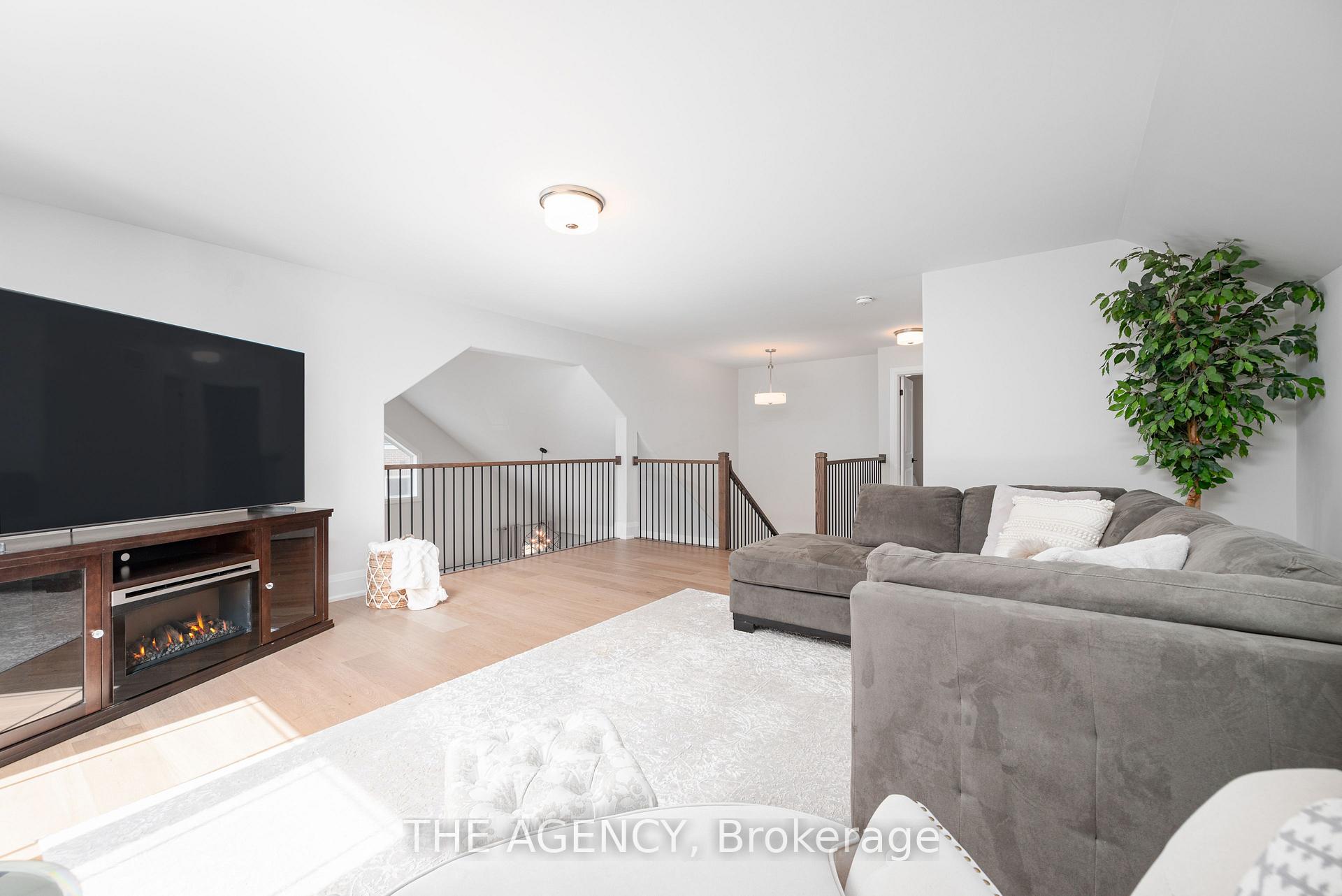 425 Melling Avenue