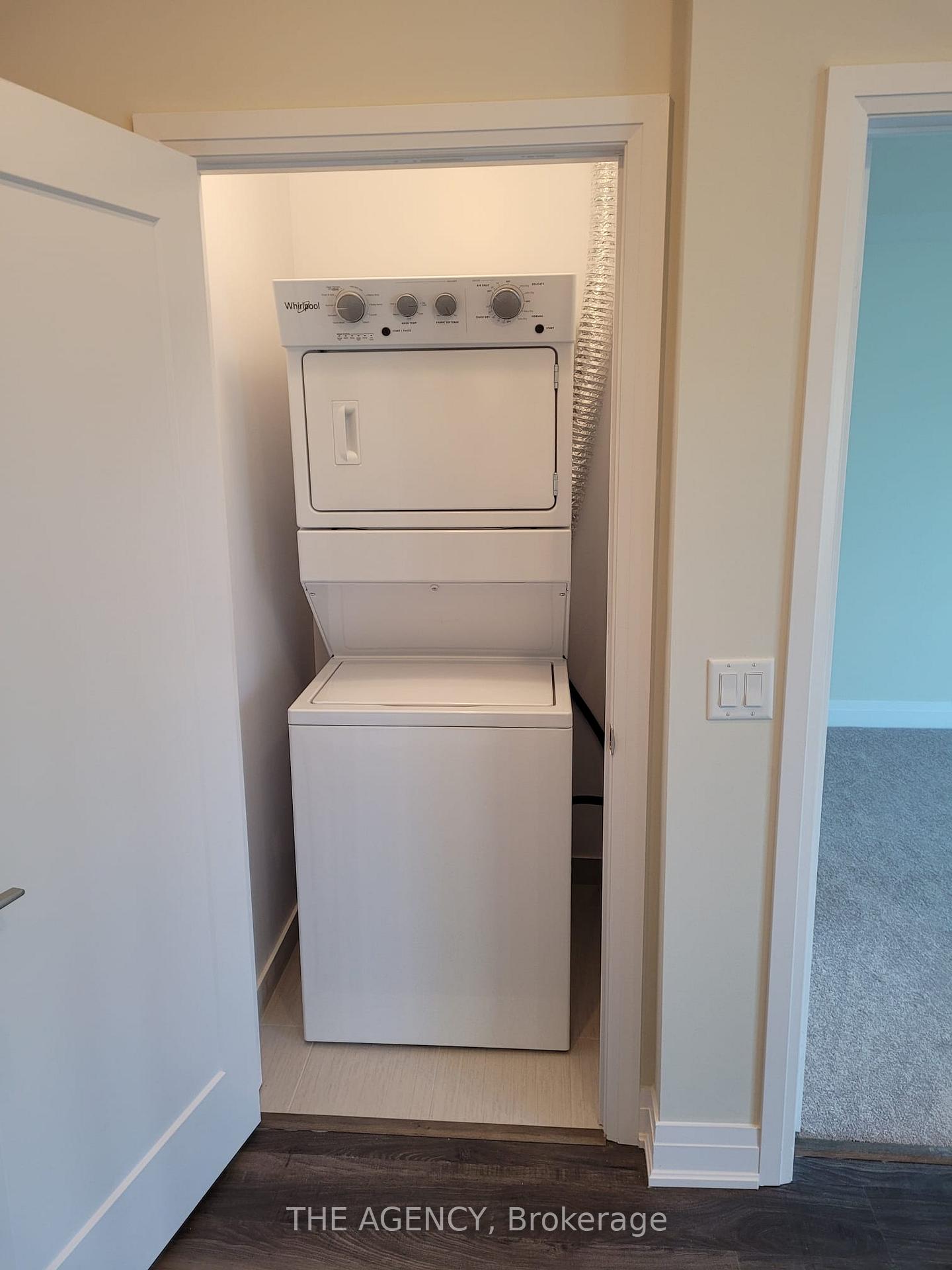 16 Concord Place 533
