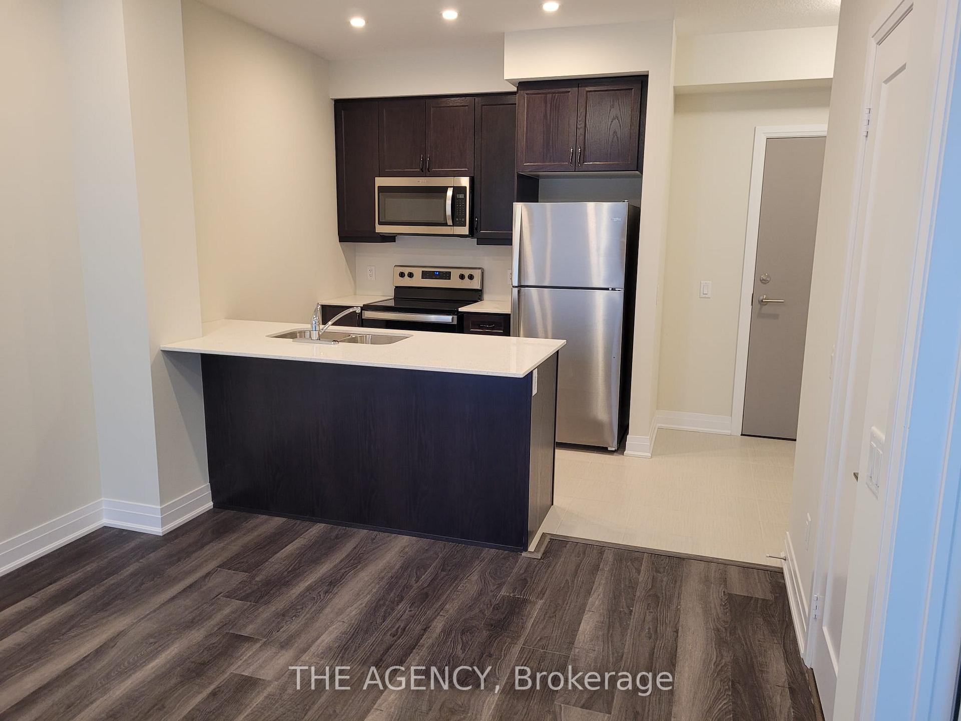 16 Concord Place 533
