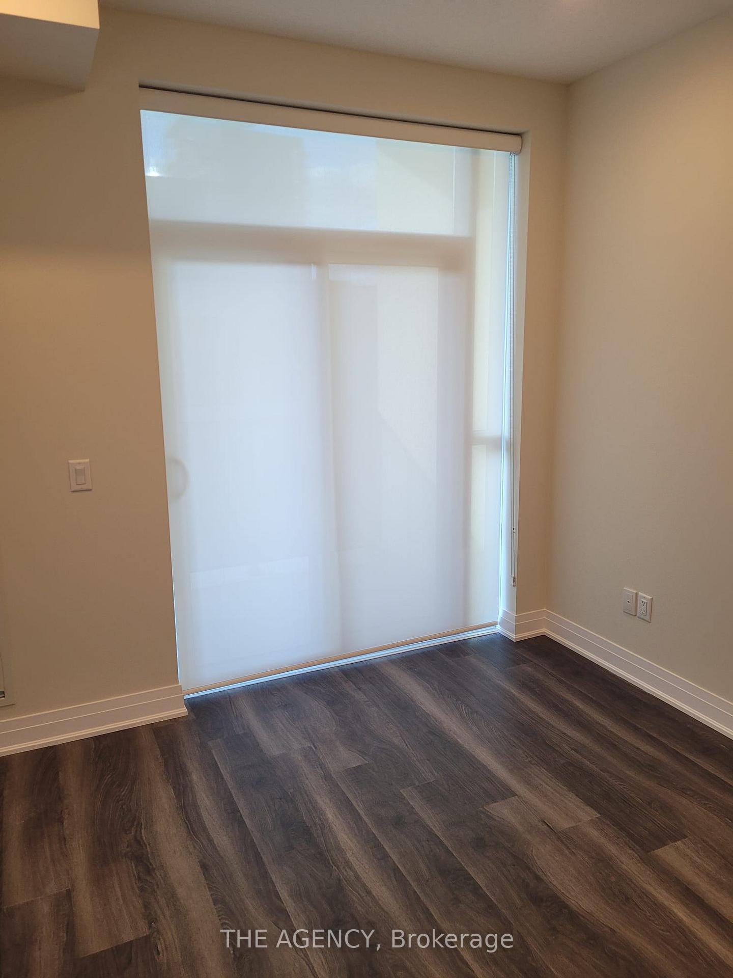 16 Concord Place 533