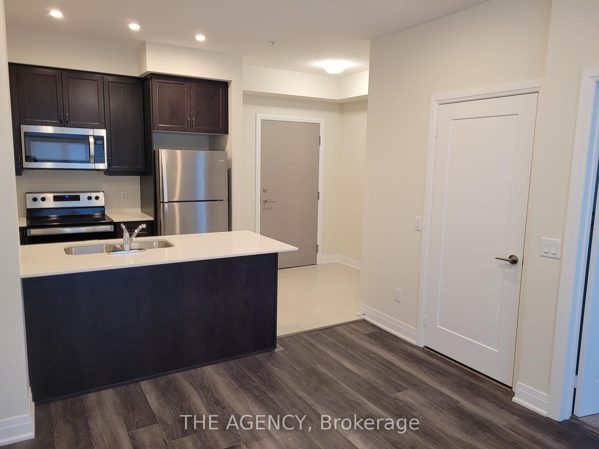 16 Concord Place 533