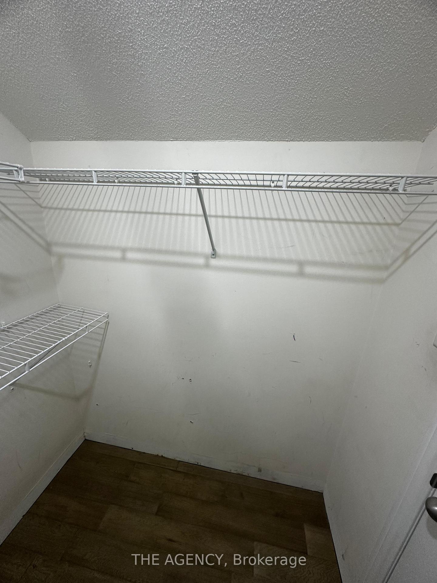 326 Chandler Crescent Upper