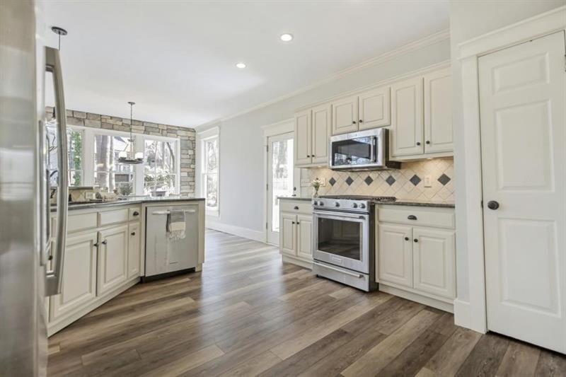 330 Summerlin Drive