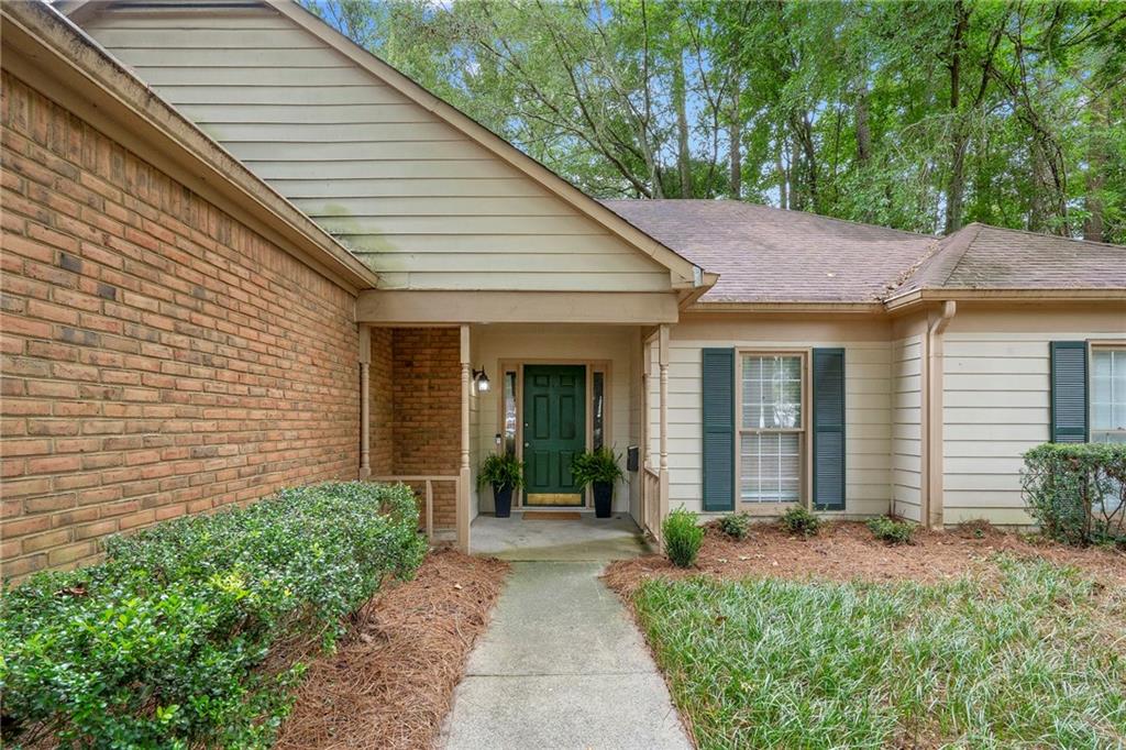 3010 Westside Court