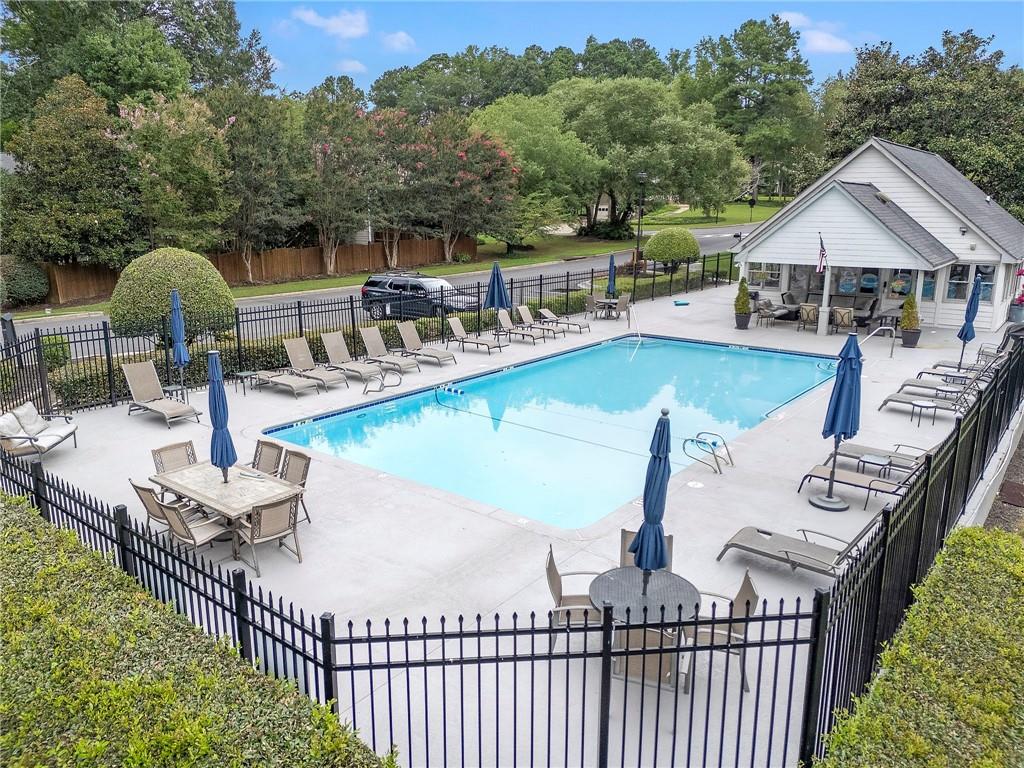 3010 Westside Court