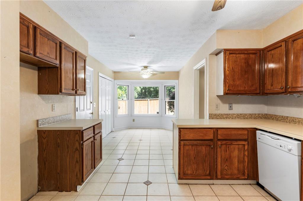 3010 Westside Court