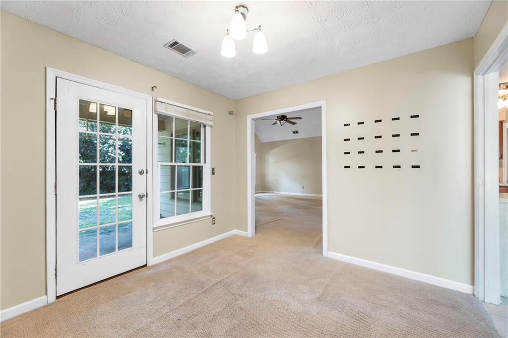 3010 Westside Court
