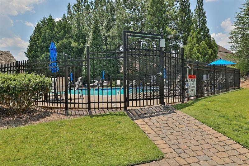 144 Village Green Avenue