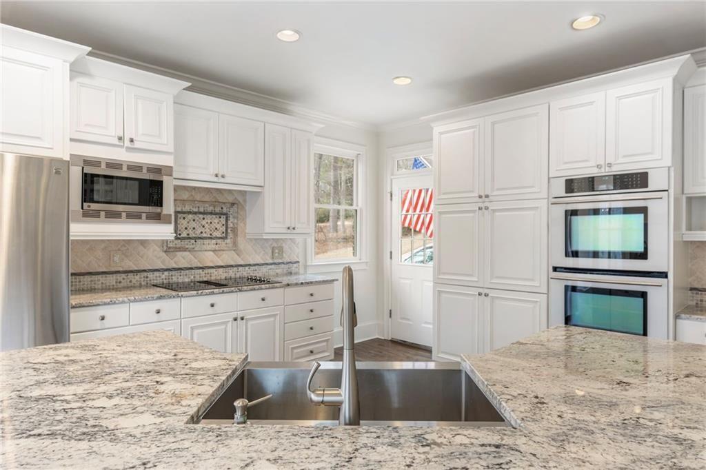 735 Richmond Glen Drive