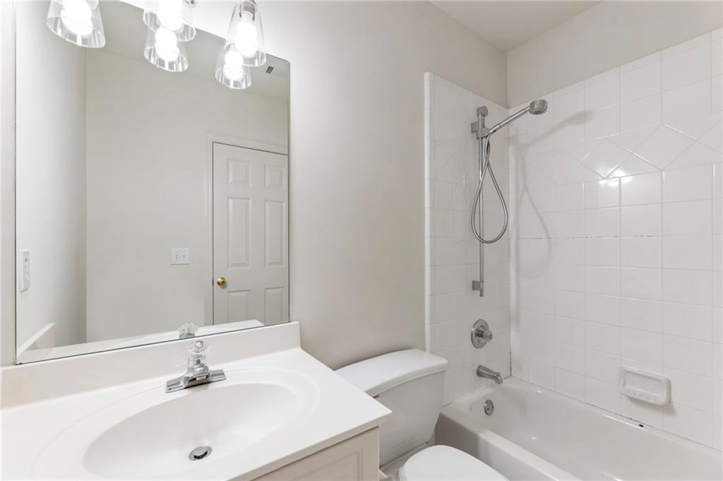 735 Richmond Glen Drive