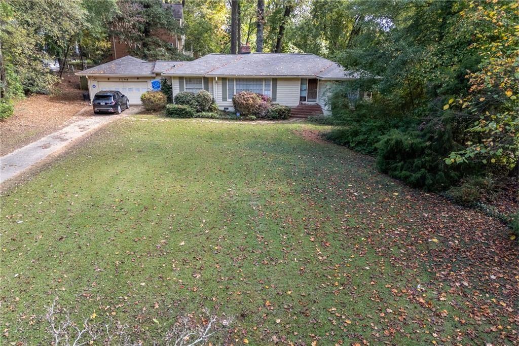 1141 Goodwin Place NE