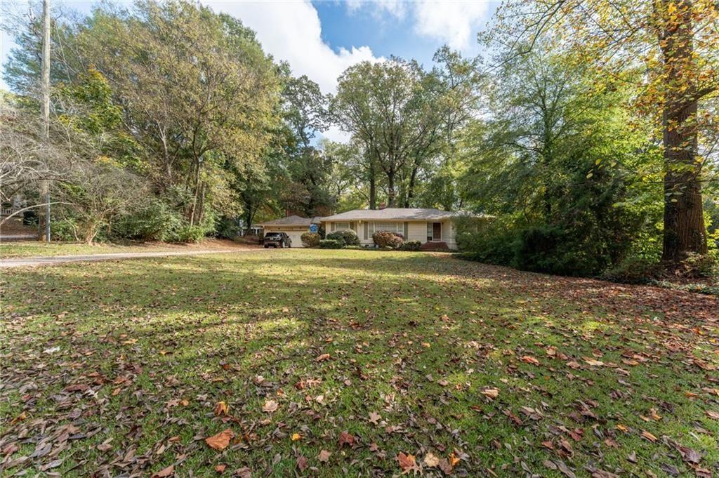 1141 Goodwin Place NE