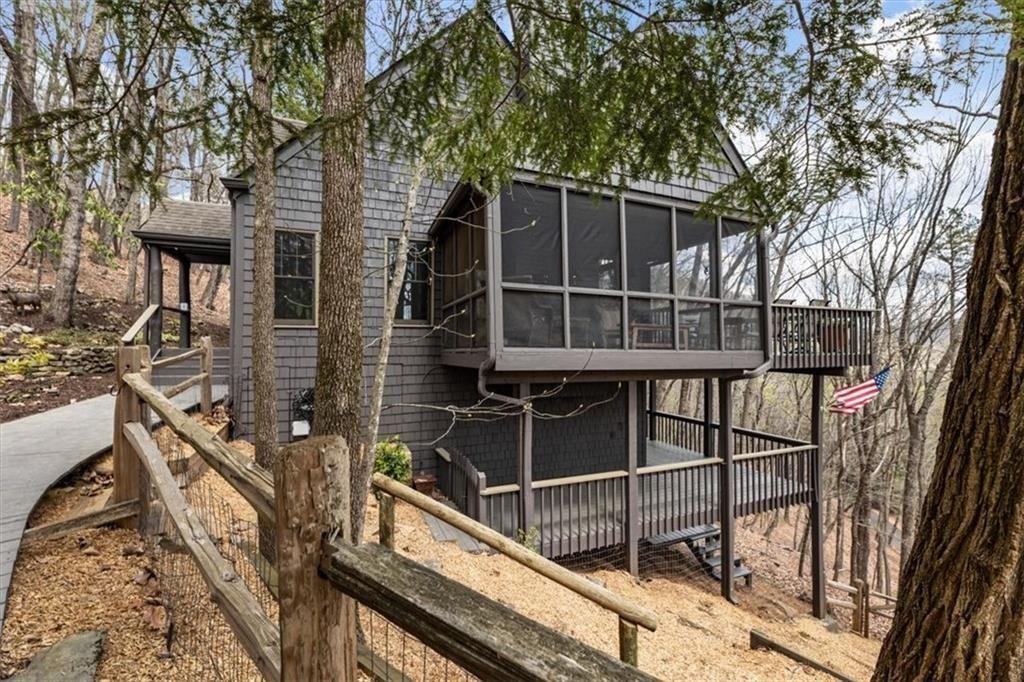 248 Lone Wolf Trail
