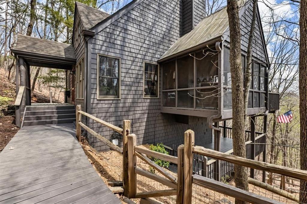 248 Lone Wolf Trail