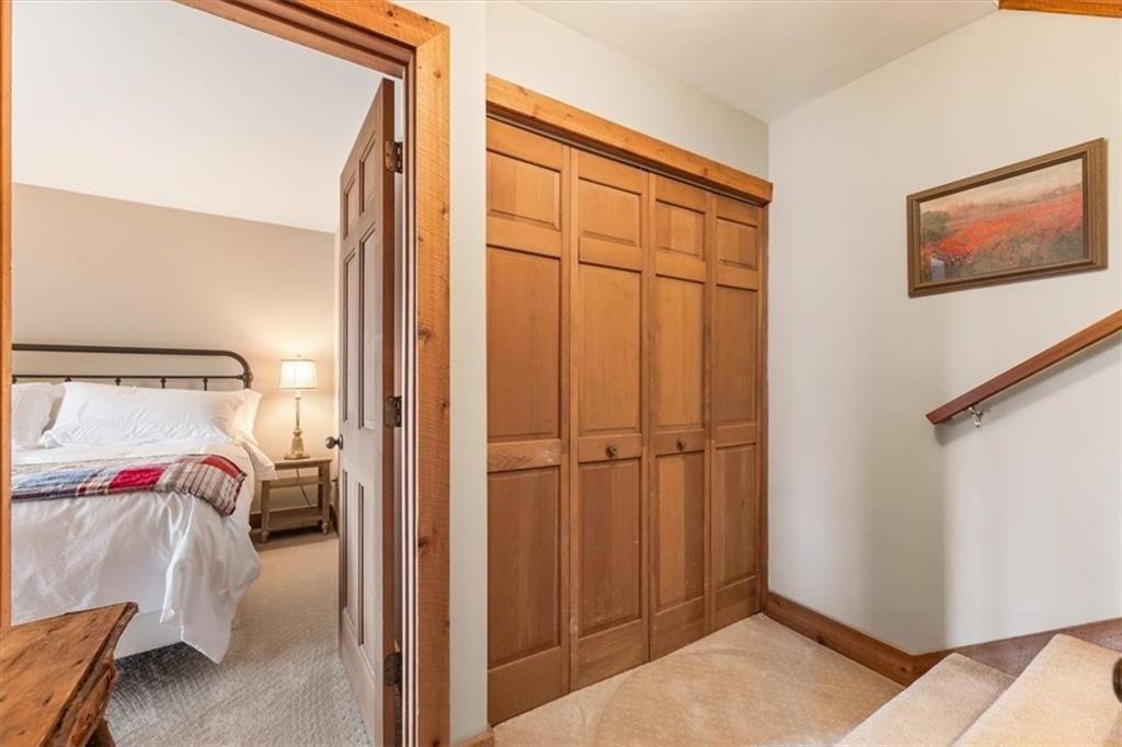 248 Lone Wolf Trail