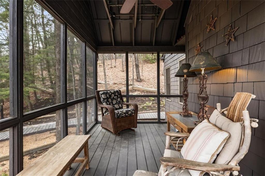 248 Lone Wolf Trail