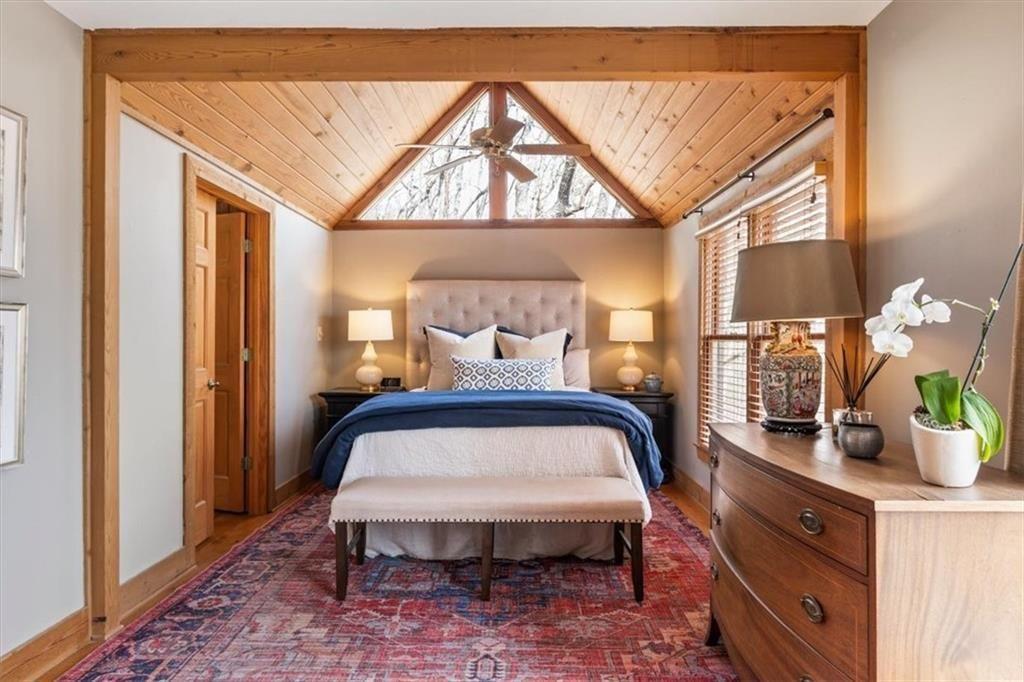 248 Lone Wolf Trail
