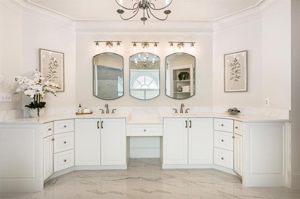 15889 Meadow King Court