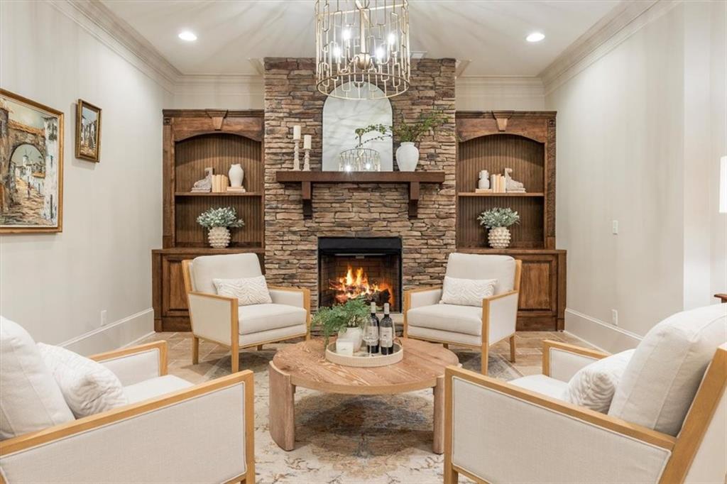 15889 Meadow King Court