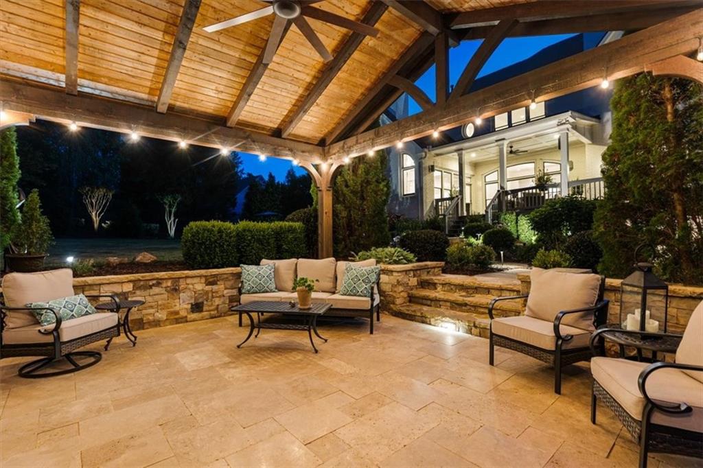 15889 Meadow King Court
