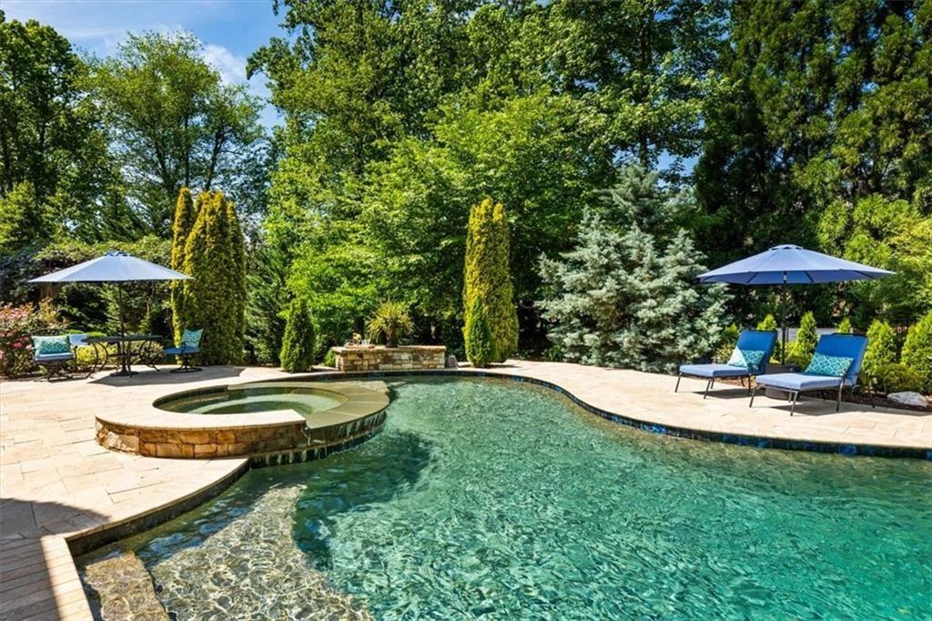 15889 Meadow King Court