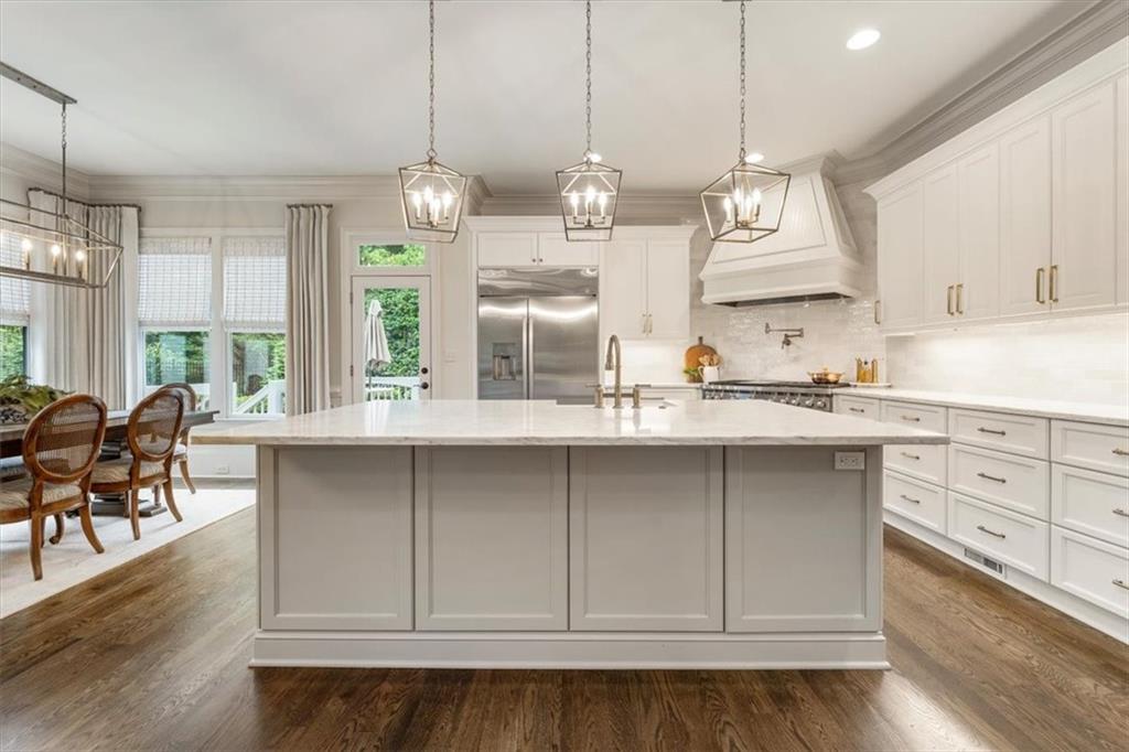 15889 Meadow King Court