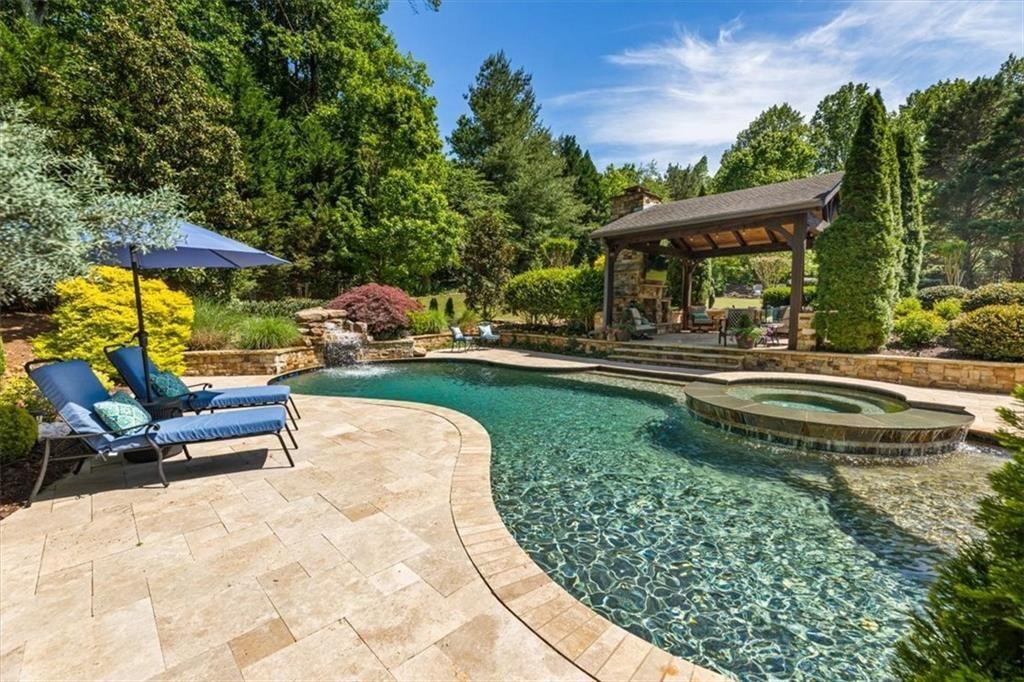 15889 Meadow King Court