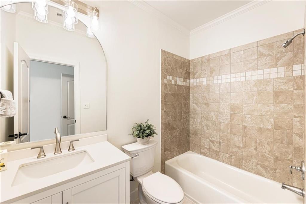 15889 Meadow King Court