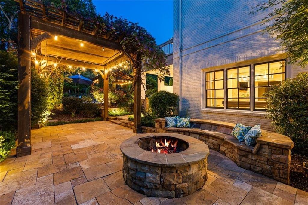 15889 Meadow King Court