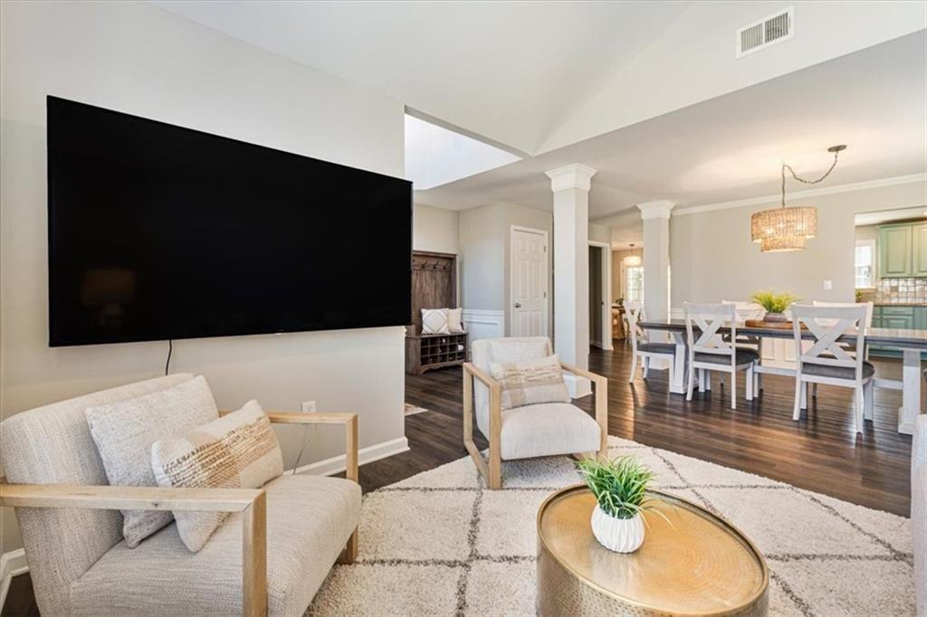 1020 Amber Leaf Court