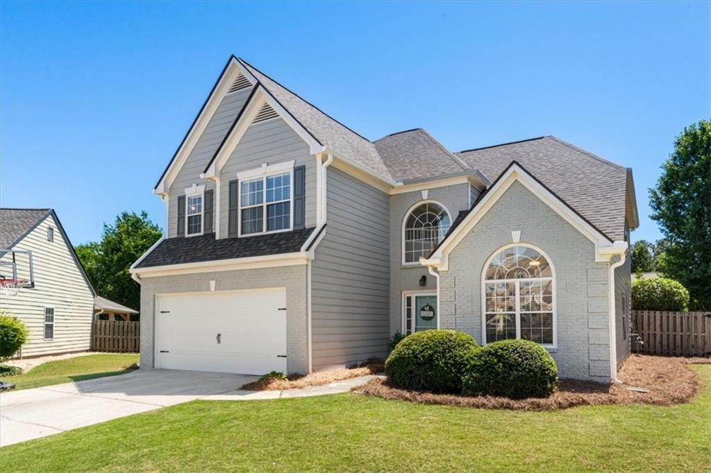 1020 Amber Leaf Court