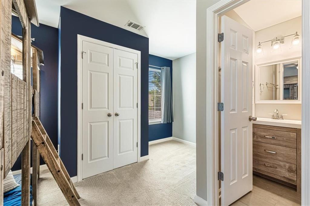 1020 Amber Leaf Court